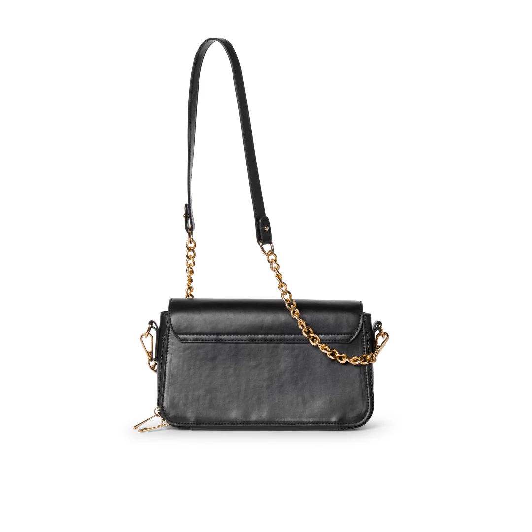 The Luxe - Image 5
